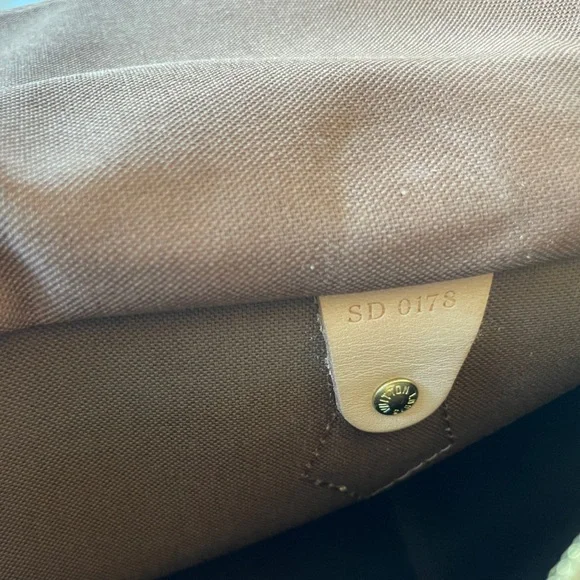 LOUIS VUITTON Speedy Bandoulière 30 Monogram - Picture 14 of 16